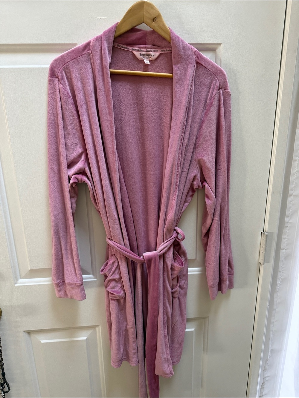 Juicy Couture Dusty Pink Velour Shawl Robe with Tie, size L/XL